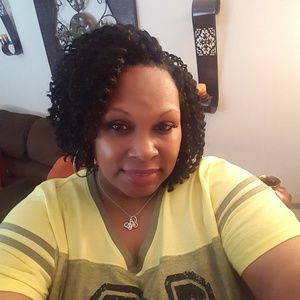 Meet your Posher, Christa